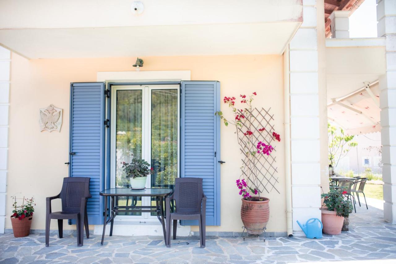 Appartamento Anna Maria House Perama  Esterno foto
