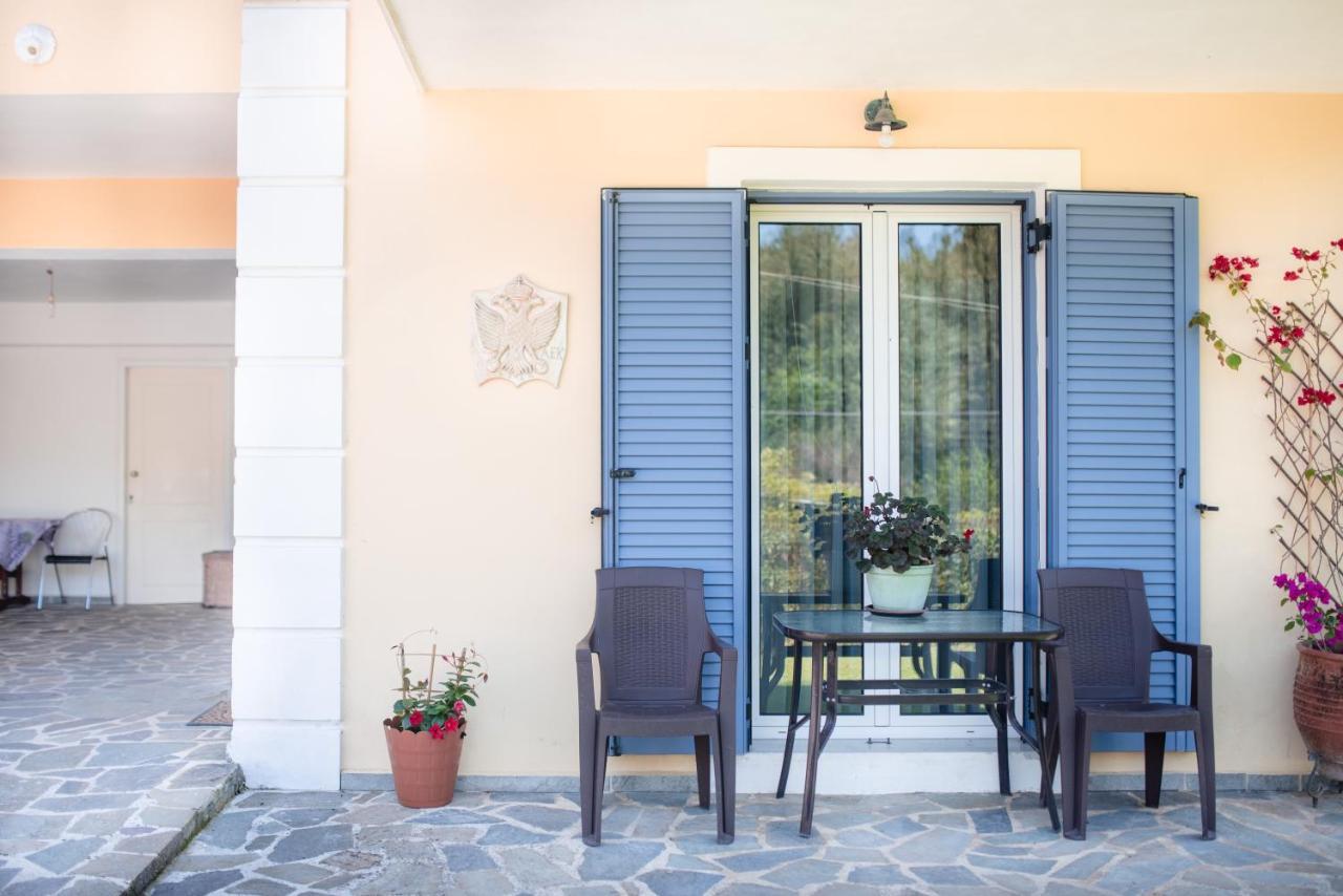Appartamento Anna Maria House Perama  Esterno foto
